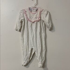 Charming Cream and Pink Kids Footie 90’s